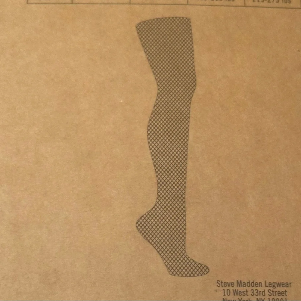 Medium / Large STEVE MADDEN Fashion Tights Fishnet Legwear NWT